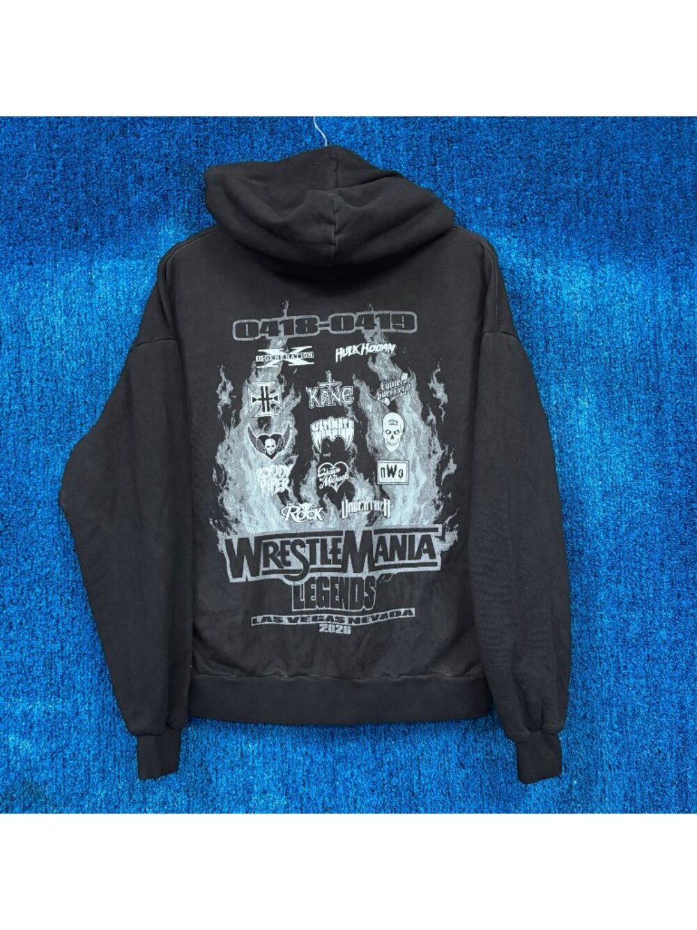 XO The Weeknd x WWE Graphic Zip Up Hoodie Size Small